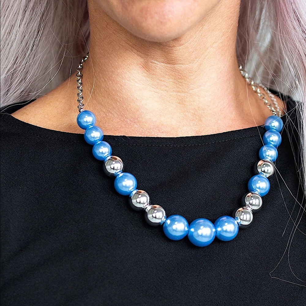 ❤️‍🔥5/$25❤️‍🔥 Take Note Blue Necklace